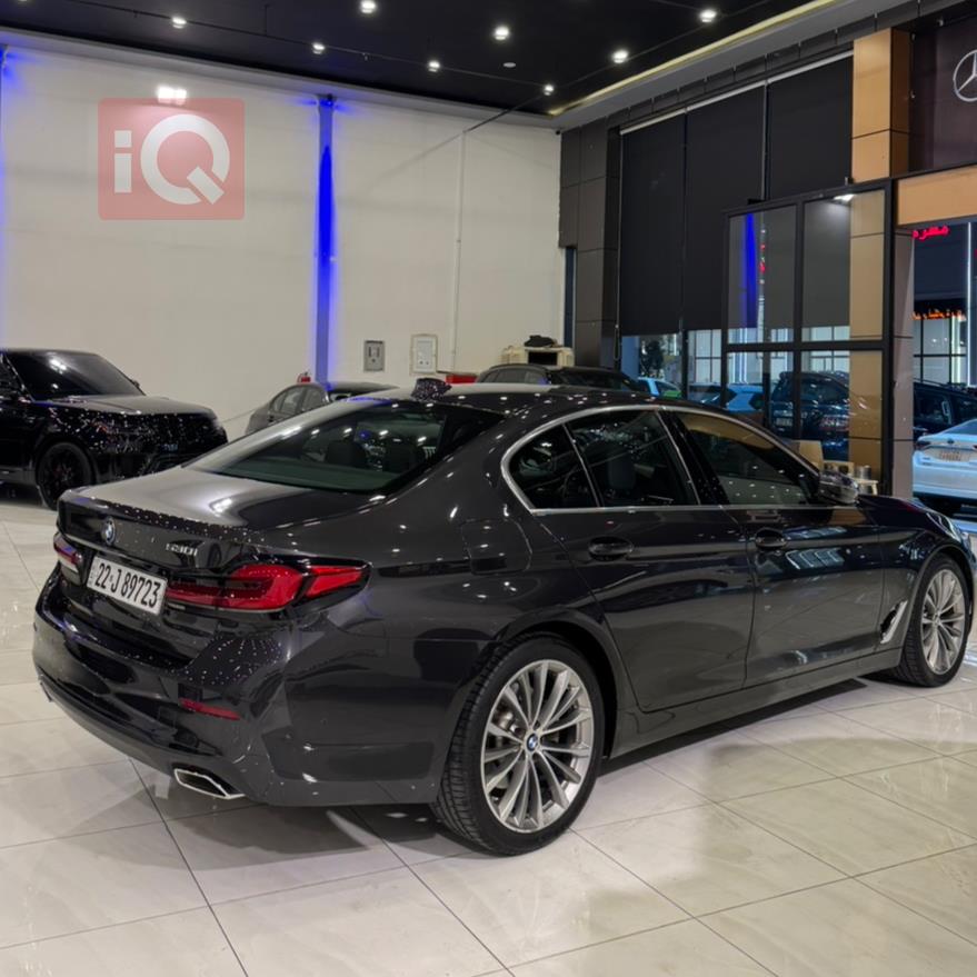 BMW 5-Series